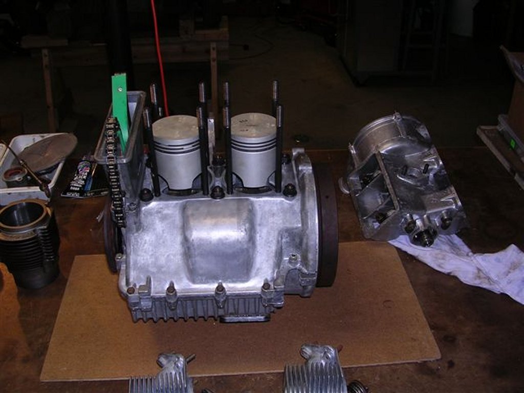 LLOYD Cars The English Home Page